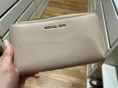 michael kors geldbörse original erkennen